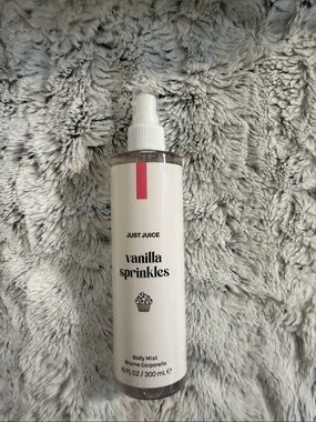 Vanilla Sprinkles Body Mist — White with Pink Accent